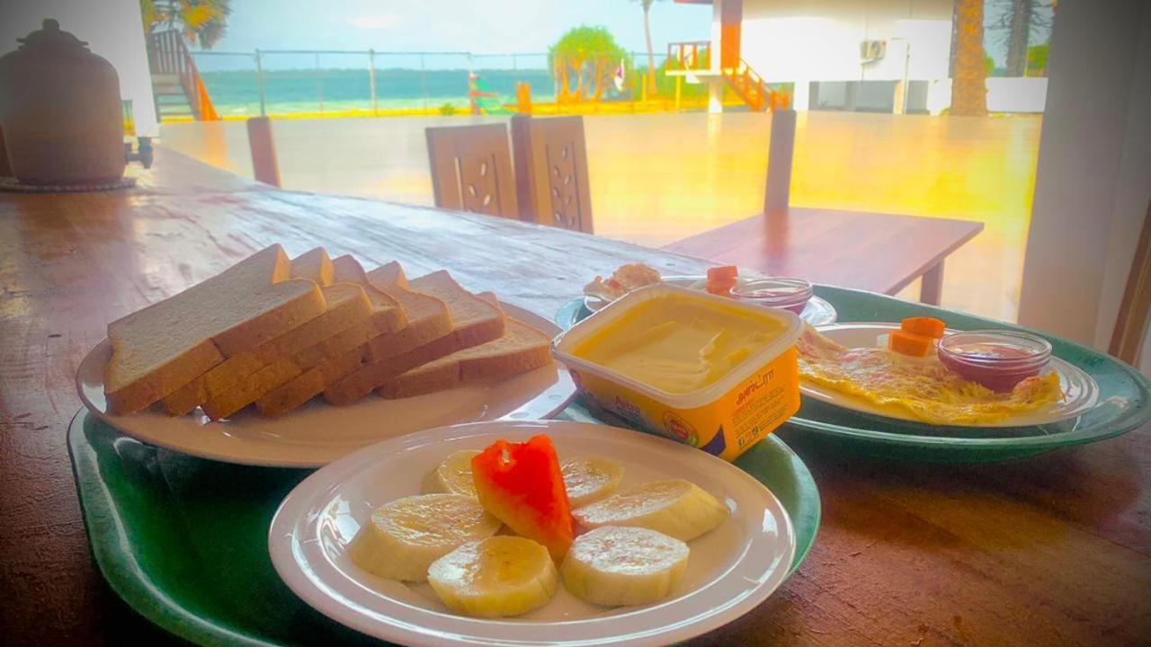 Palm Beach Resort Ceylon Jaffna Eksteriør billede